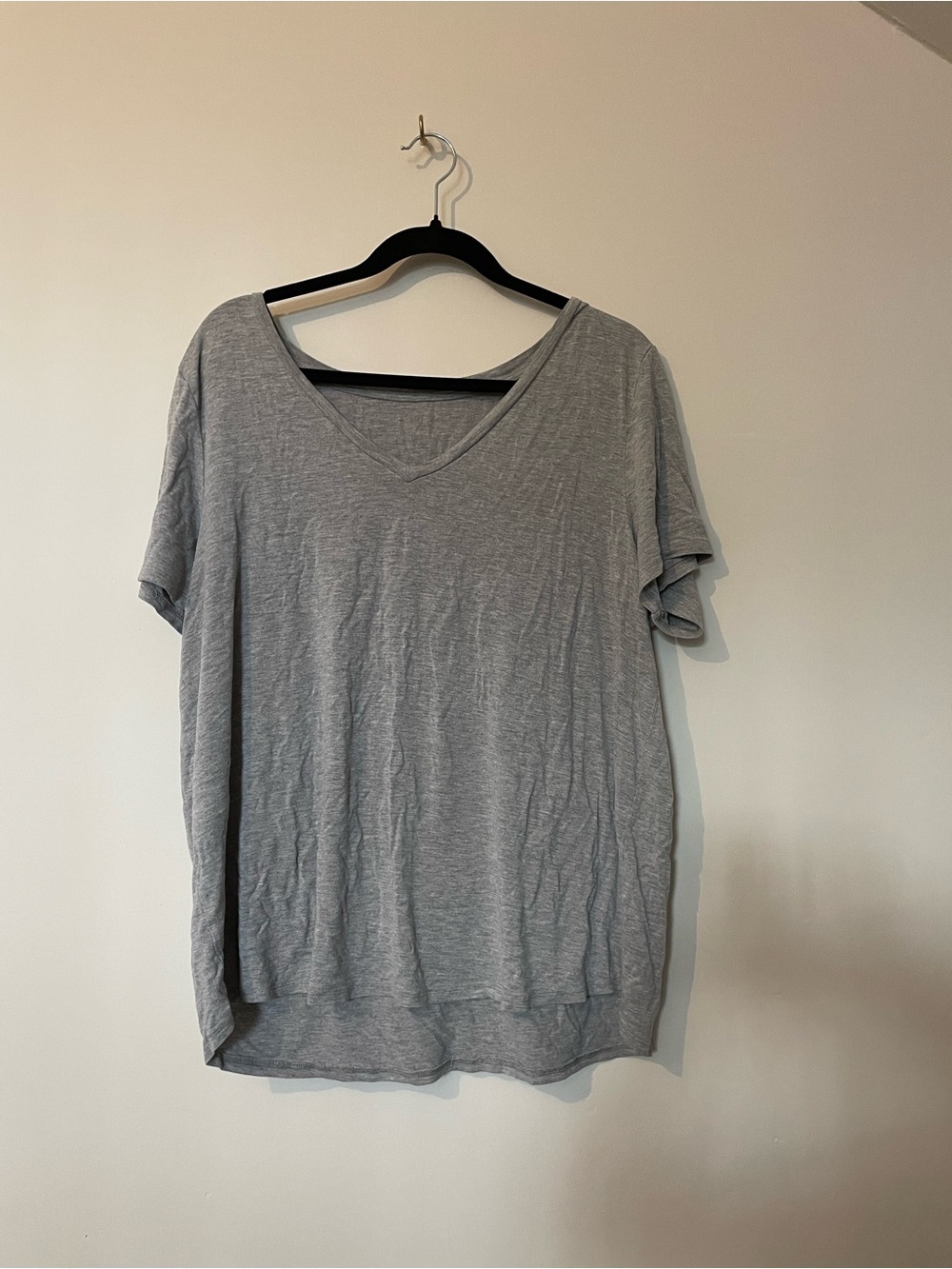 Women's V-Neck Short Sleeve Top - Gray